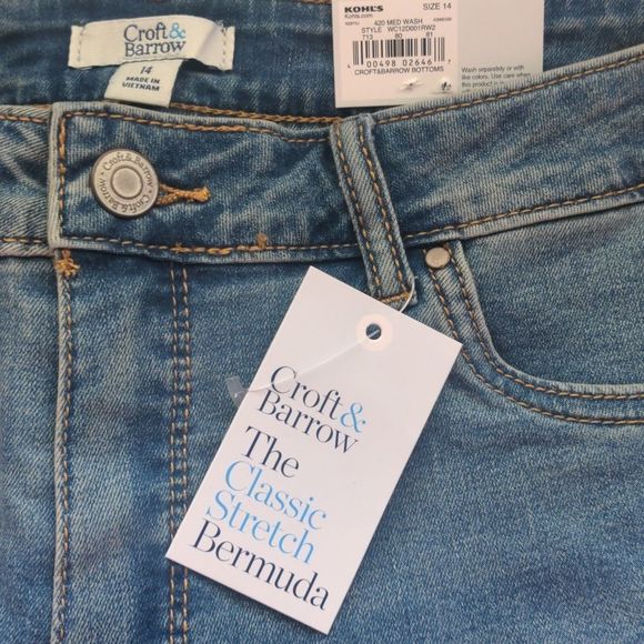 NEW Denim Bermuda Shorts Stretch in them Size 12 - Picture 2 of 6